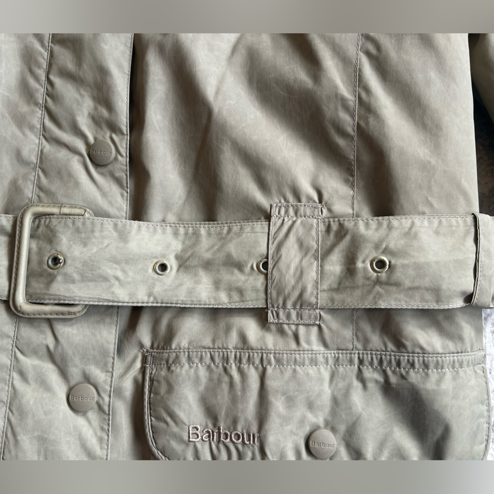 Barbour Belted Utility Jacket Khaki Beige Plaid Lining Size US 14 / UK 18 - Picture 6 of 11